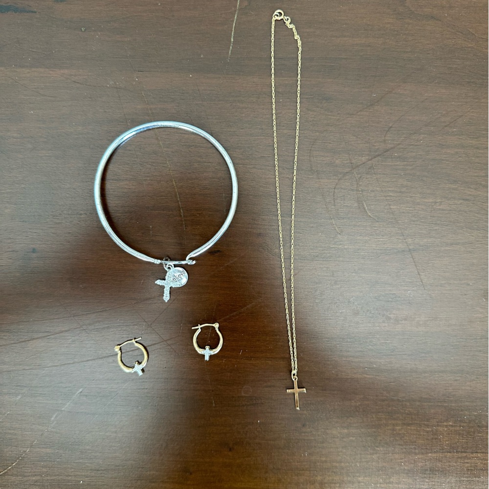 Assorted Christian cross jewelry